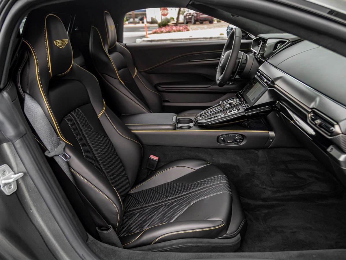 Used 2026 Aston Martin V8 Vantage Convertible RWD image 24