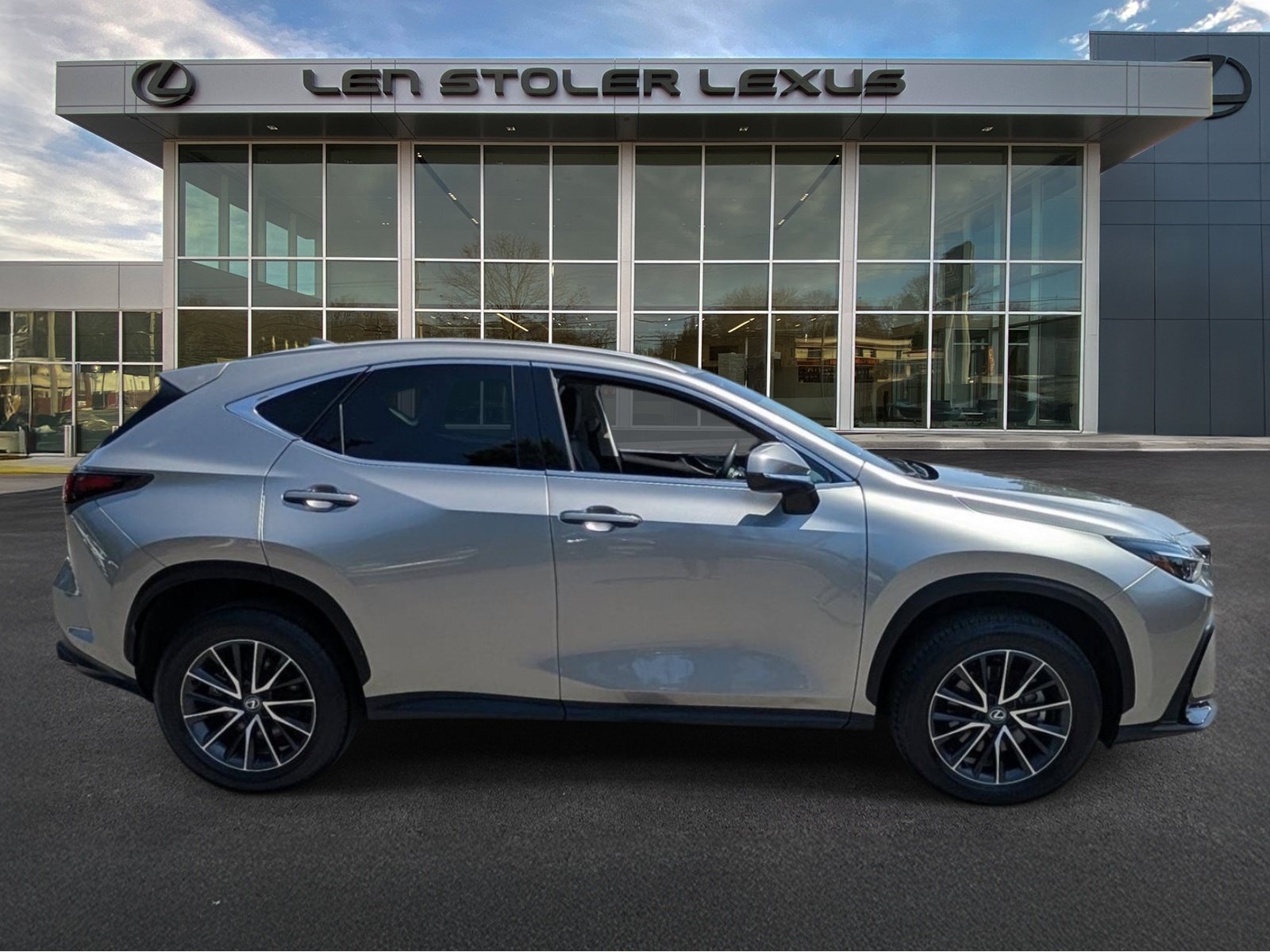 Certified 2024 Lexus NX 350 AWD image 2
