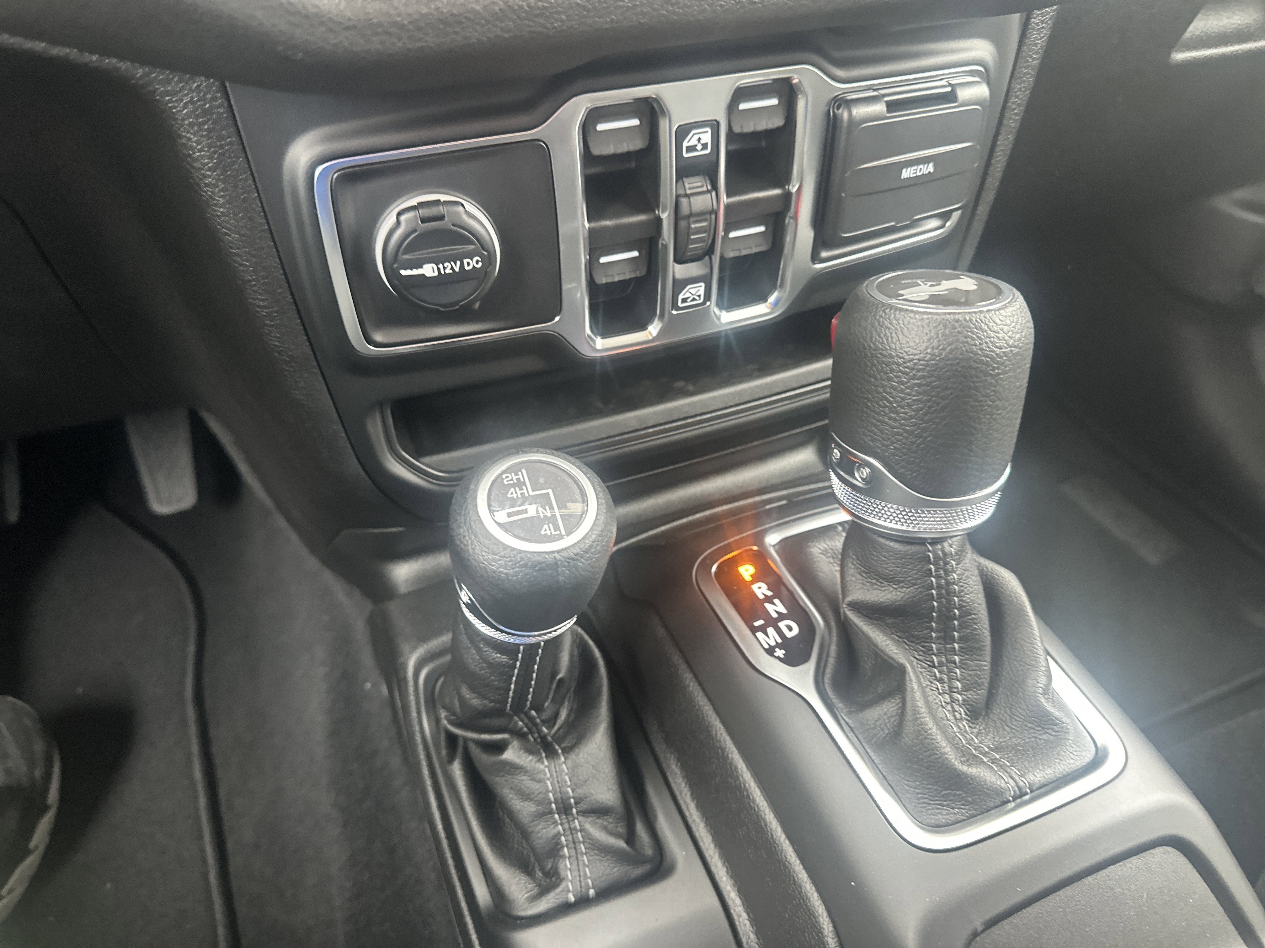 New 2026 Jeep Wrangler Unlimited Sport AWD/4WD image 33
