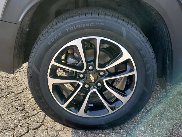 Certified 2024 Chevrolet TrailBlazer LT w/ LT Cold Weather Package AWD/4WD image 5