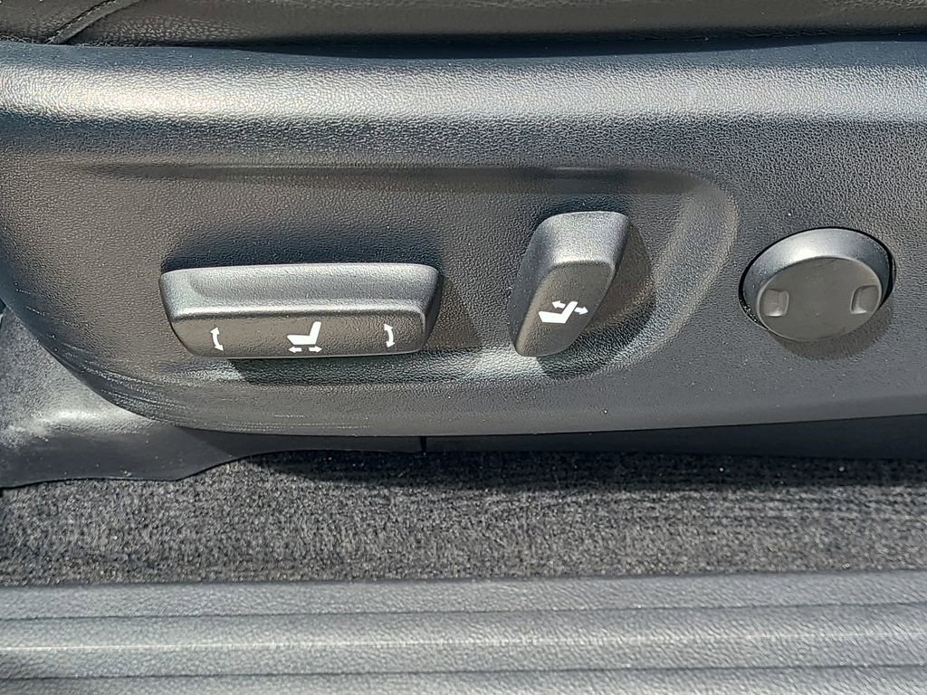Used 2019 Toyota 4Runner SR5 image 19