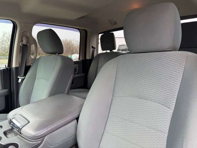 Used 2016 RAM 1500 Classic SLT w/ SLT Plus D←cor Group image 11