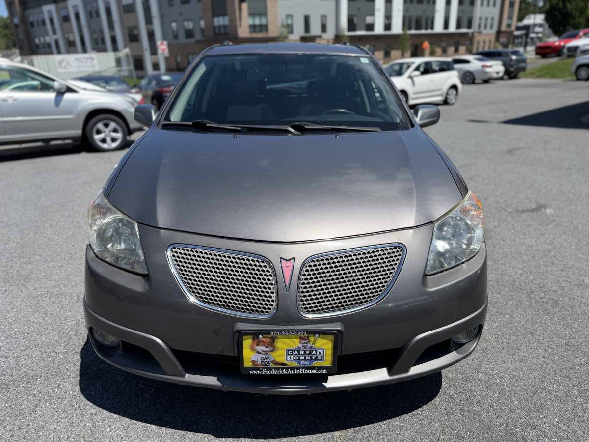 Used 2008 Pontiac Vibe w/ Preferred Package FWD image 2