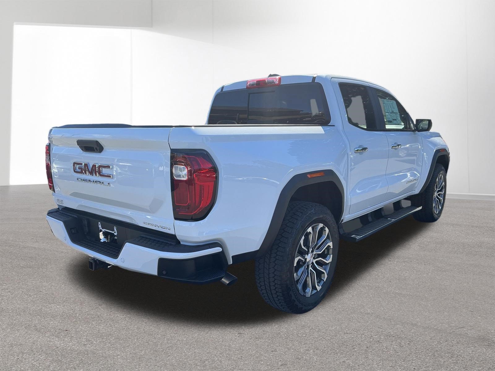 New 2026 GMC Canyon Denali AWD/4WD image 4
