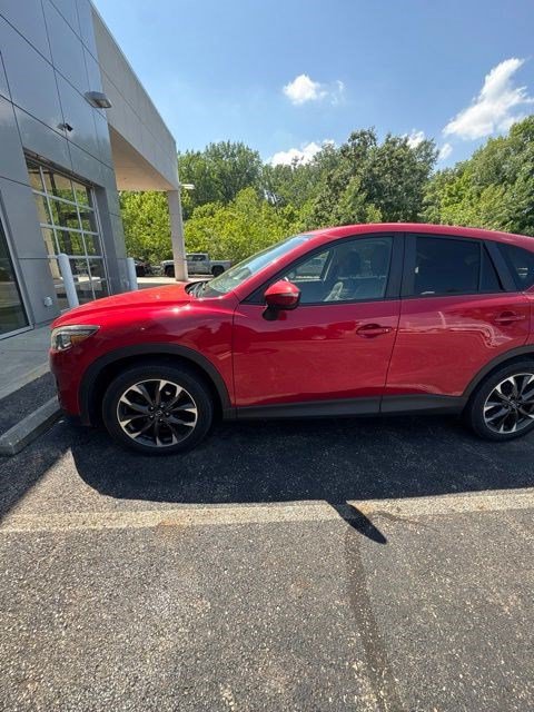 Used 2016 MAZDA CX-5 Grand Touring AWD/4WD image 2