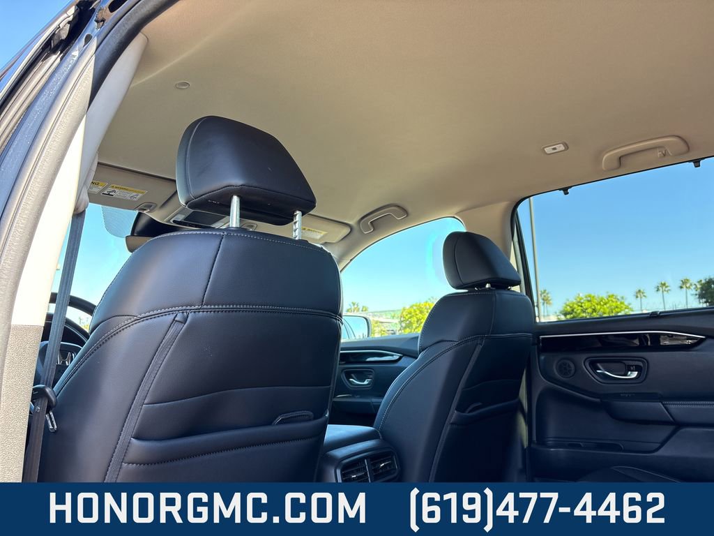 Used 2025 Honda Pilot EX-L image 17