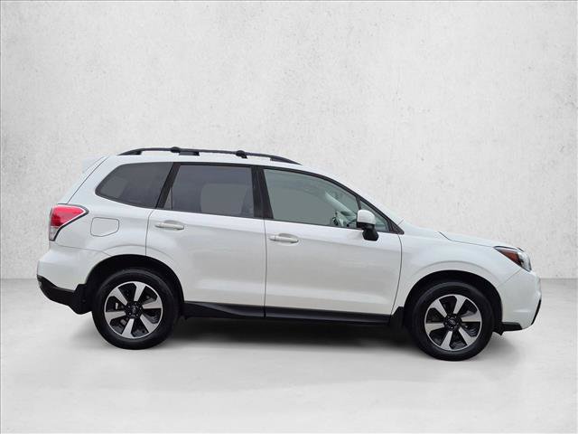 Used 2018 Subaru Forester 2.5i Premium AWD/4WD image 4