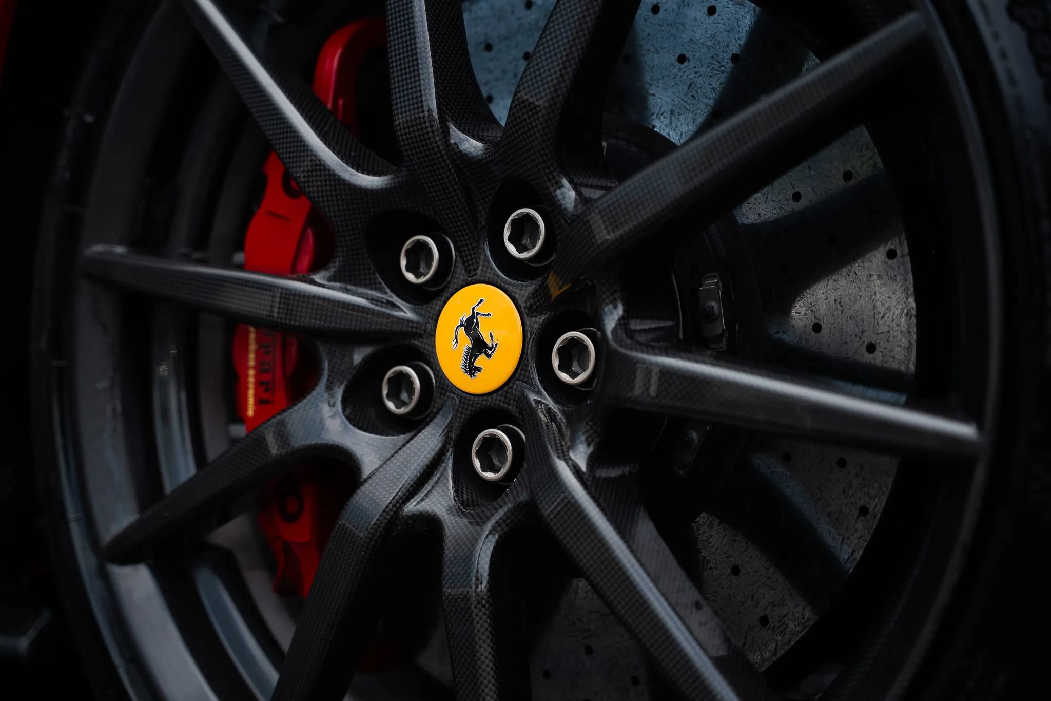 Used 2020 Ferrari 488 Pista Coupe RWD image 46