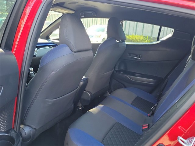 Used 2021 Toyota C-HR XLE image 7