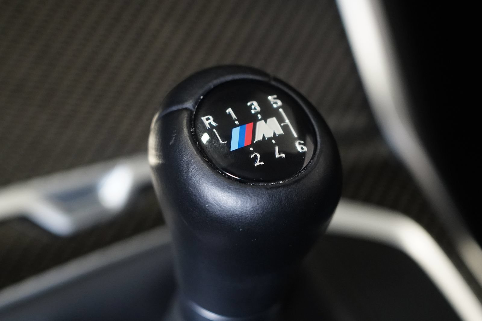 Used 2025 BMW M3 w/ M Carbon Exterior Package RWD image 26