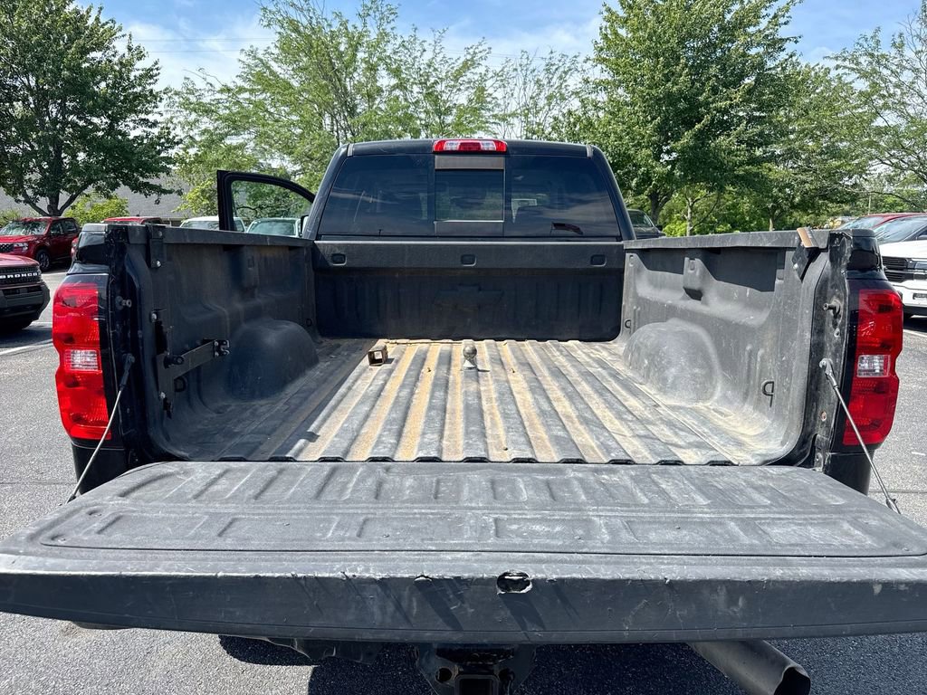 Used 2018 Chevrolet Silverado 2500 High Country w/ Duramax Plus Package AWD/4WD image 25