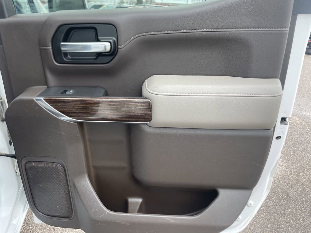 Used 2020 GMC Sierra 1500 SLE w/ SLE Value Package image 24