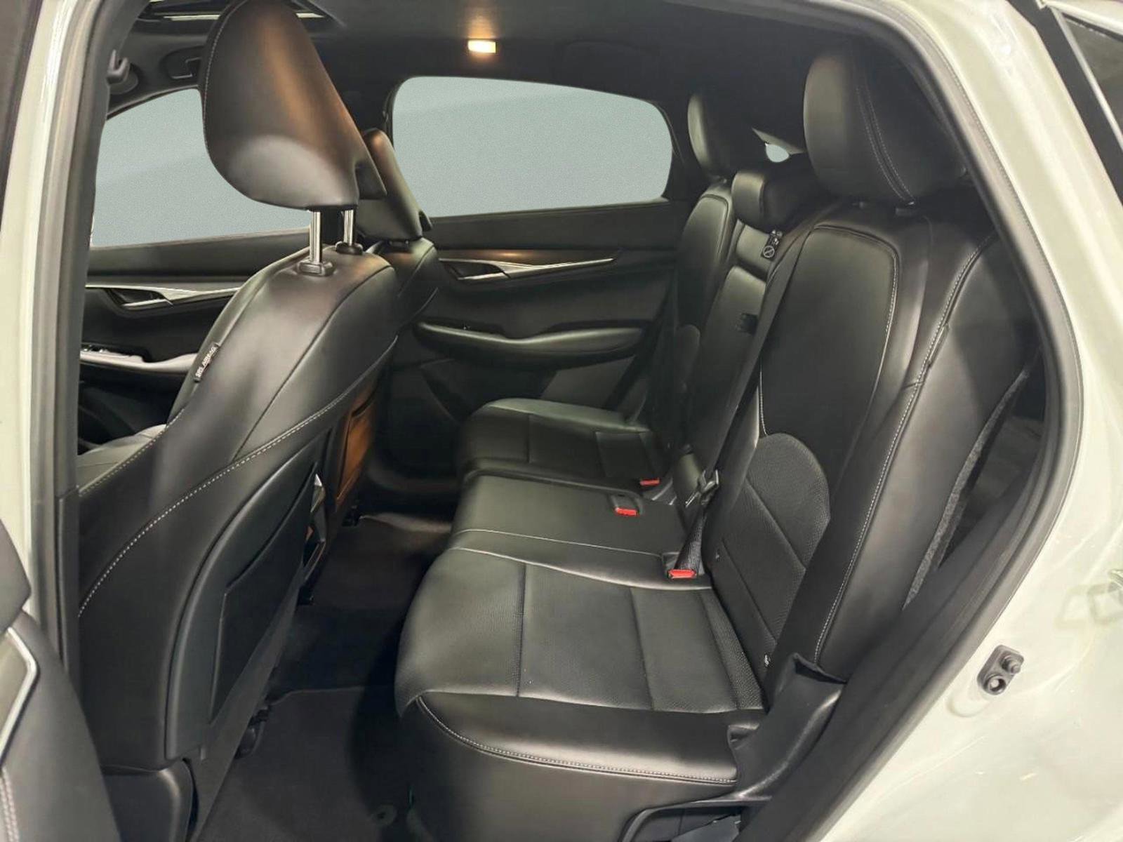 Used 2025 INFINITI QX55 Luxe w/ Cargo Package image 9