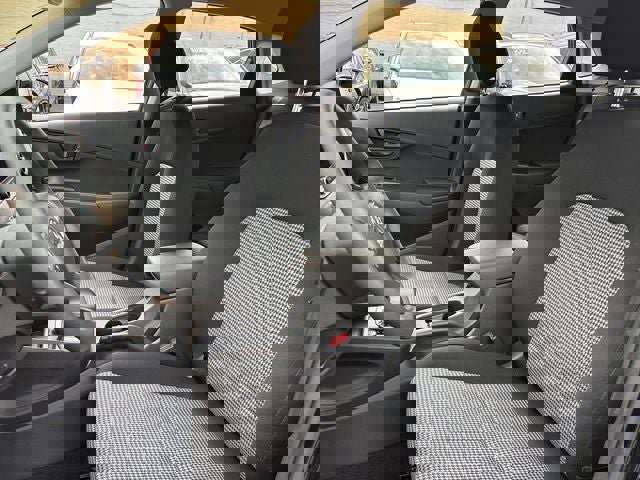 Used 2023 Hyundai Kona SE image 18