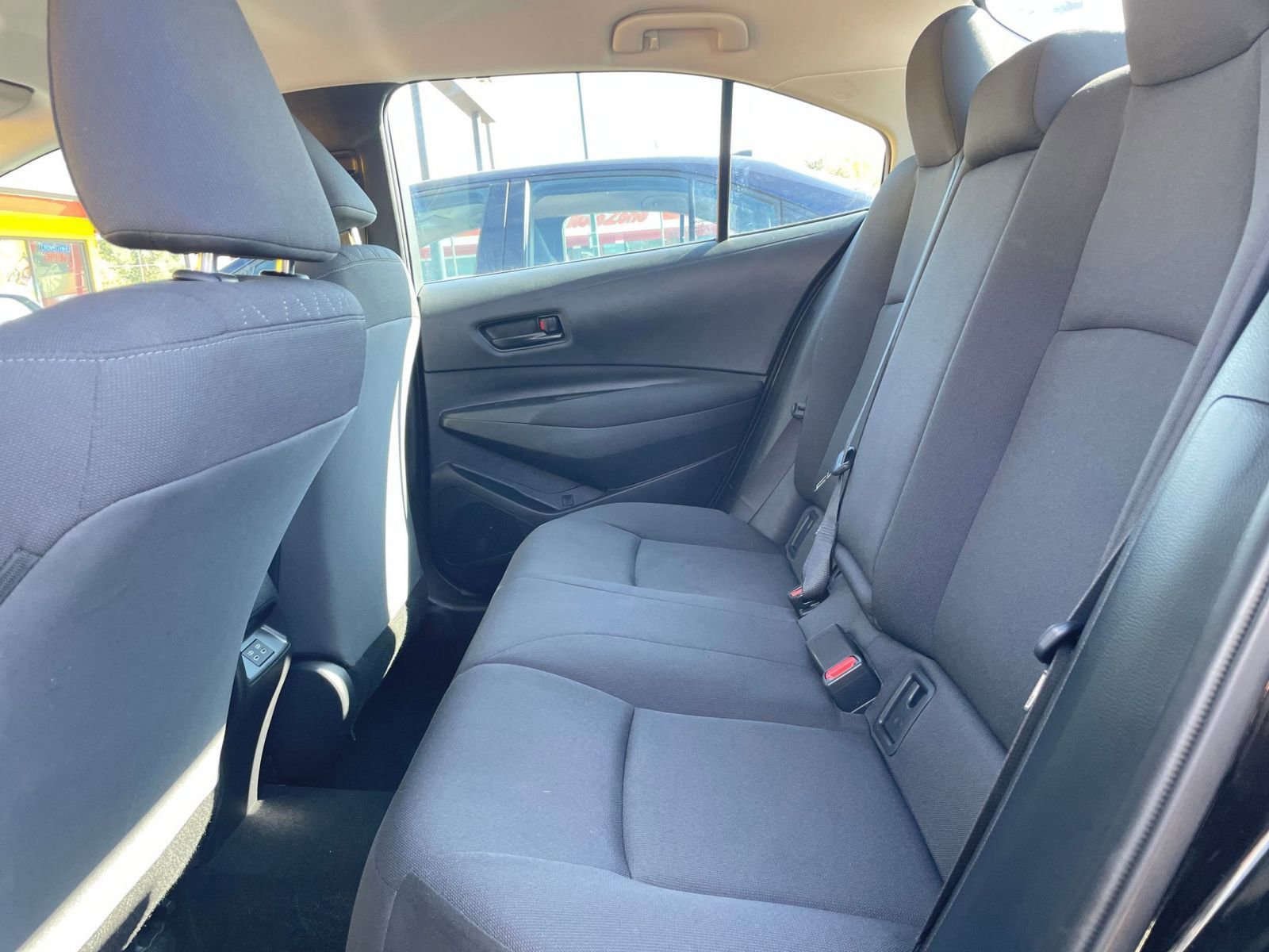 Used 2025 Toyota Corolla LE image 25