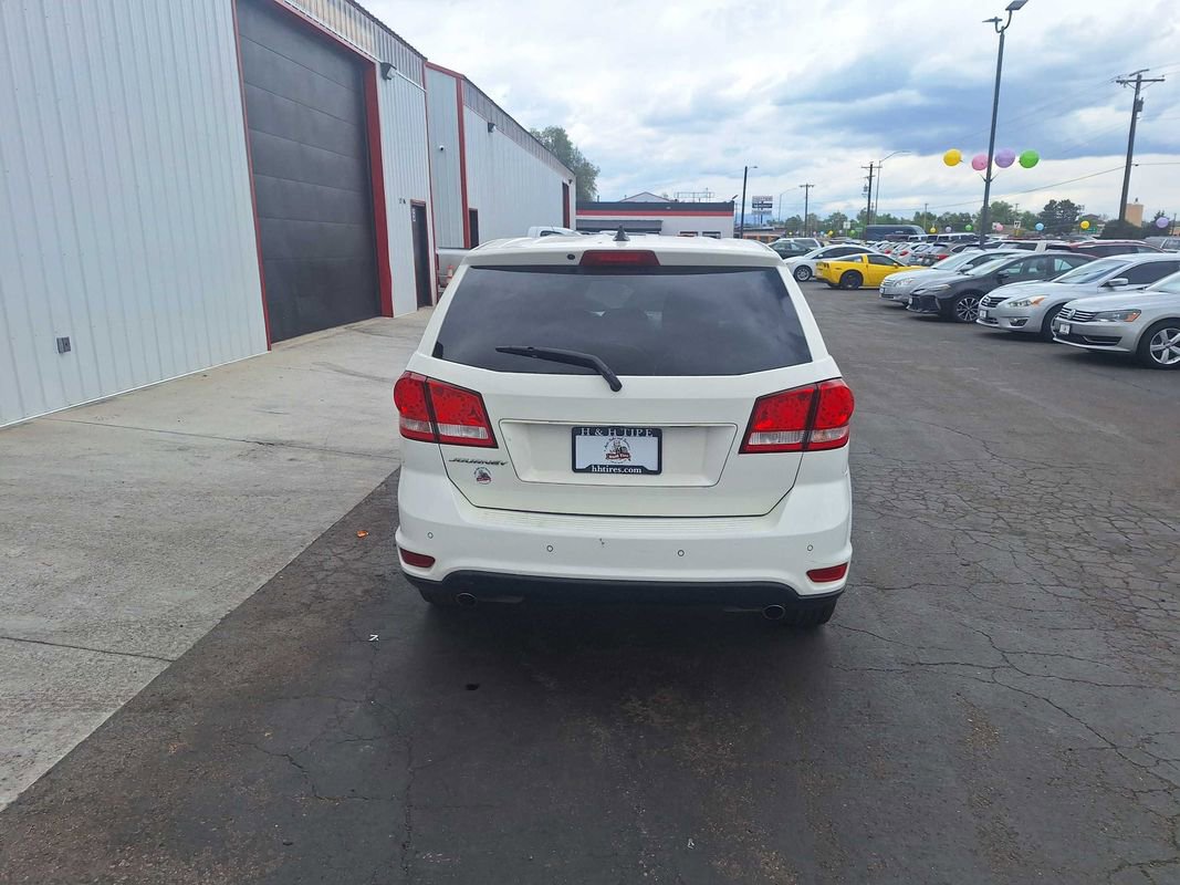 Used 2016 Dodge Journey R/T w/ Driver Convenience Group FWD image 7
