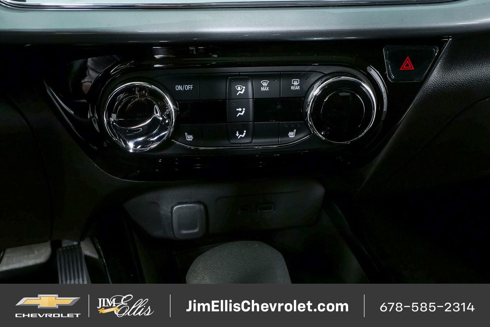 New 2026 Chevrolet Trax LT w/ Sunroof Package FWD image 15