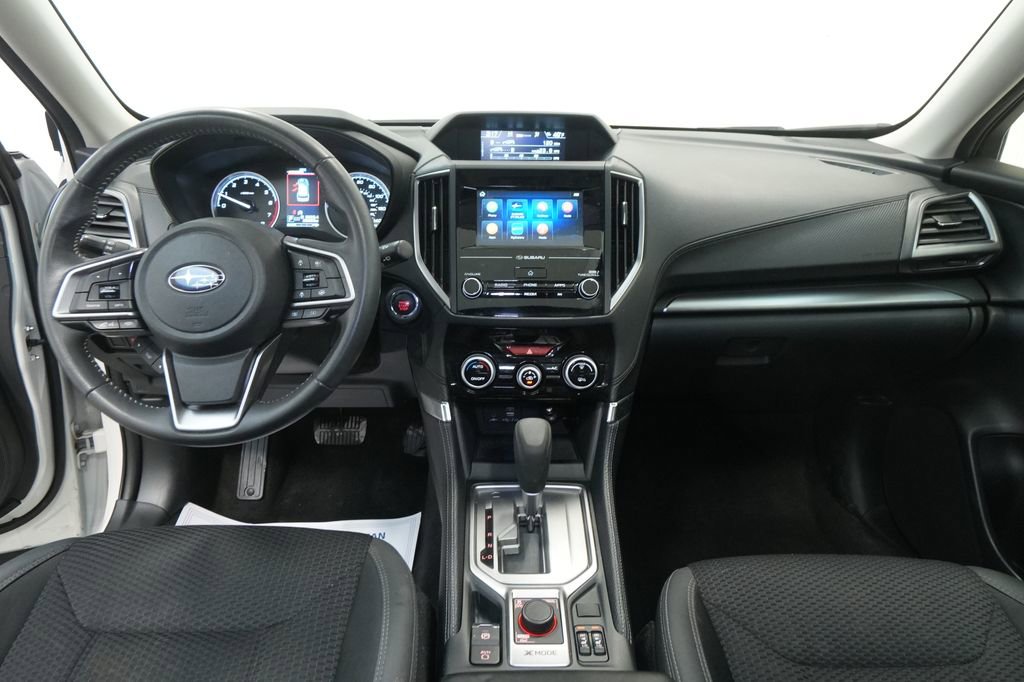 Used 2024 Subaru Forester Premium image 32