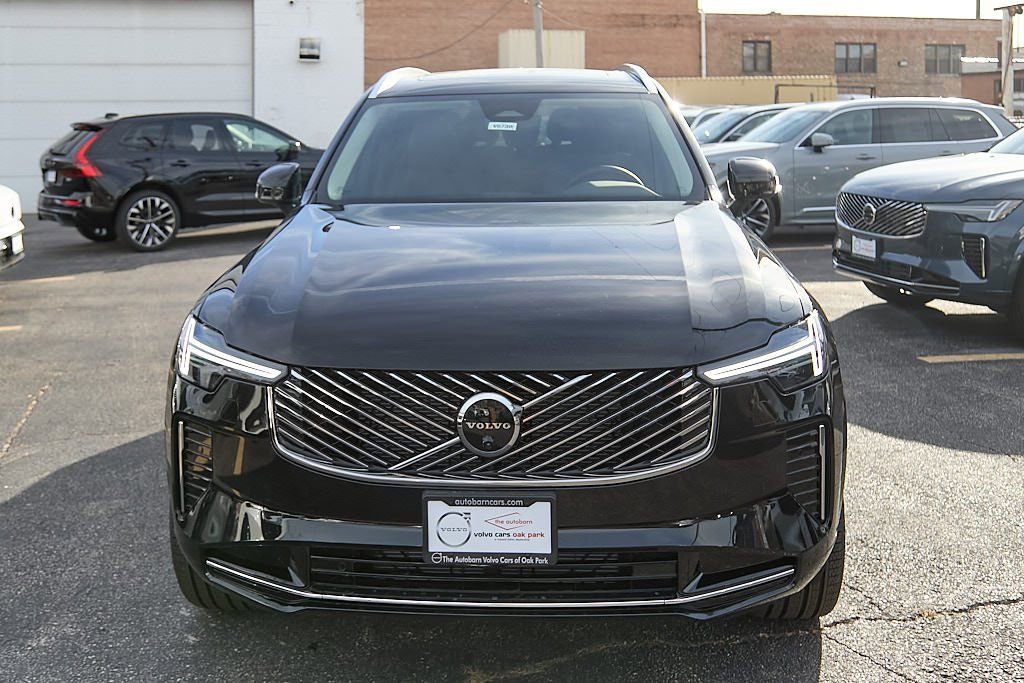 New 2026 Volvo XC90 B6 Plus w/ Protection Package Premier image 5