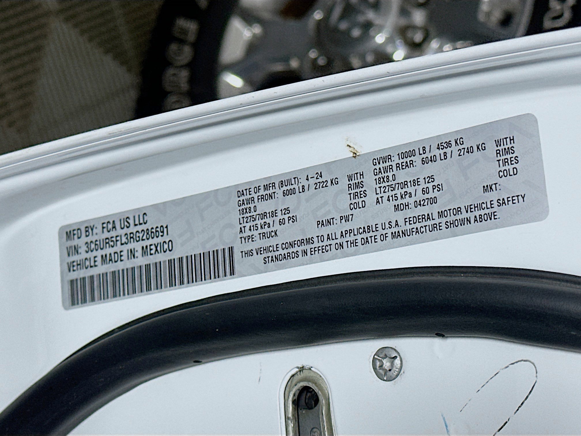 Used 2024 RAM 2500 Laramie image 12