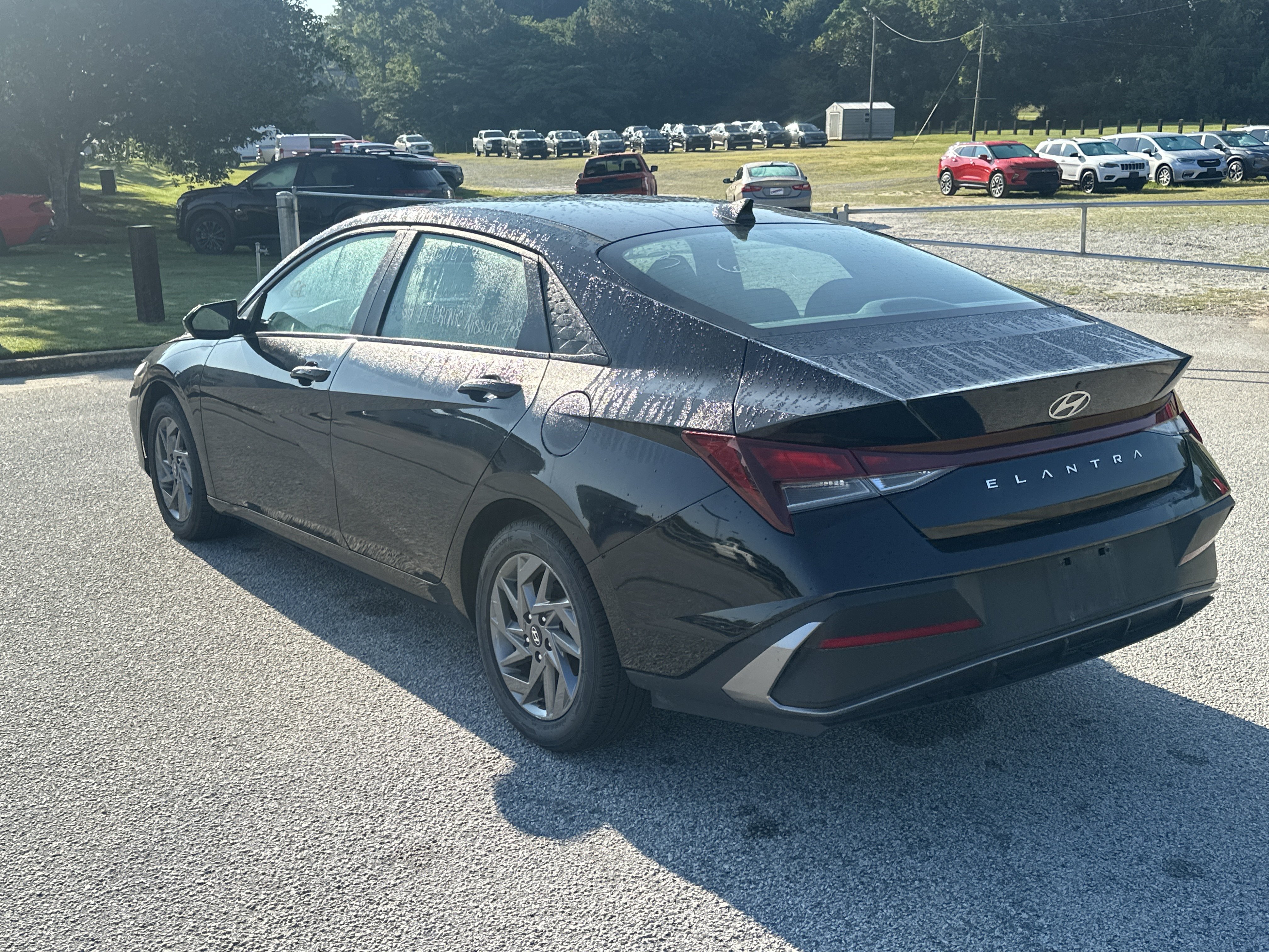 Used 2024 Hyundai Elantra SEL FWD image 7