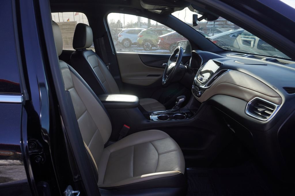 Used 2022 Chevrolet Equinox Premier image 30