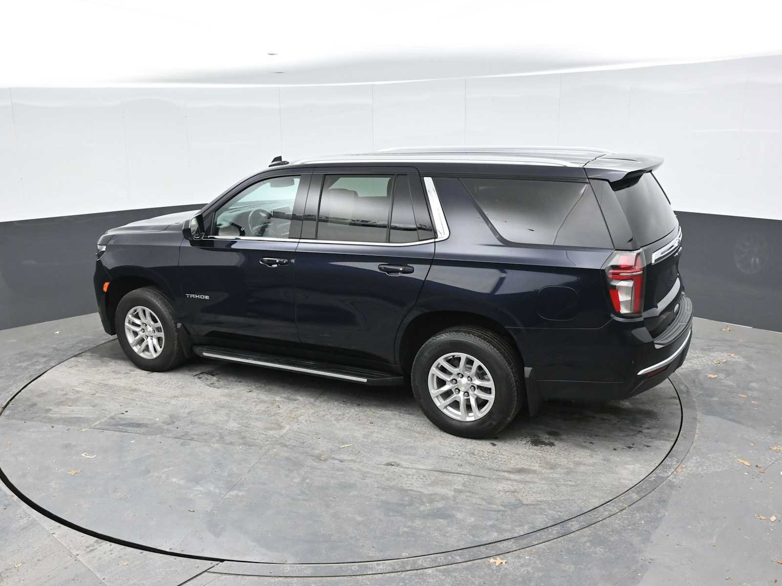 Used 2021 Chevrolet Tahoe LT AWD/4WD image 13