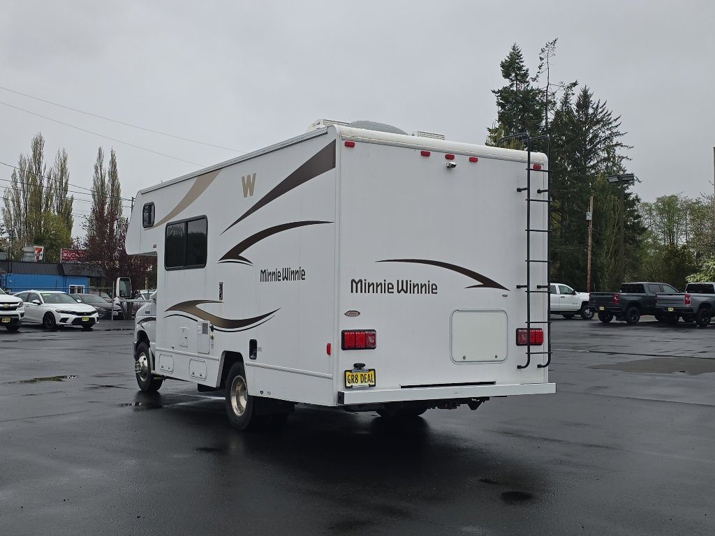 Used 2014 Ford E-350 and Econoline 350 Super Duty RWD image 4