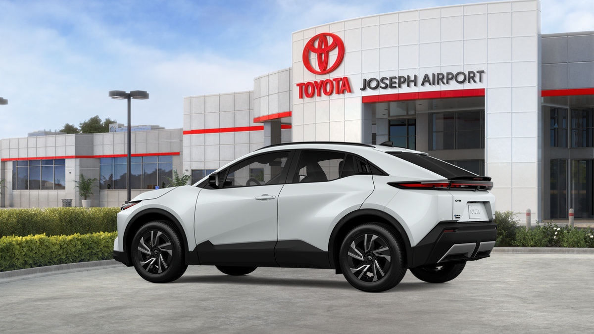 New 2026 Toyota C-HR AWD/4WD image 43