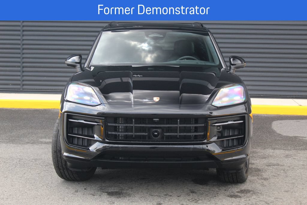 New 2026 Porsche Cayenne GTS AWD/4WD image 11