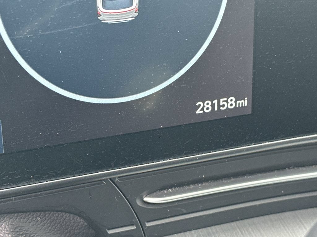 Used 2024 Hyundai Kona Limited FWD image 28