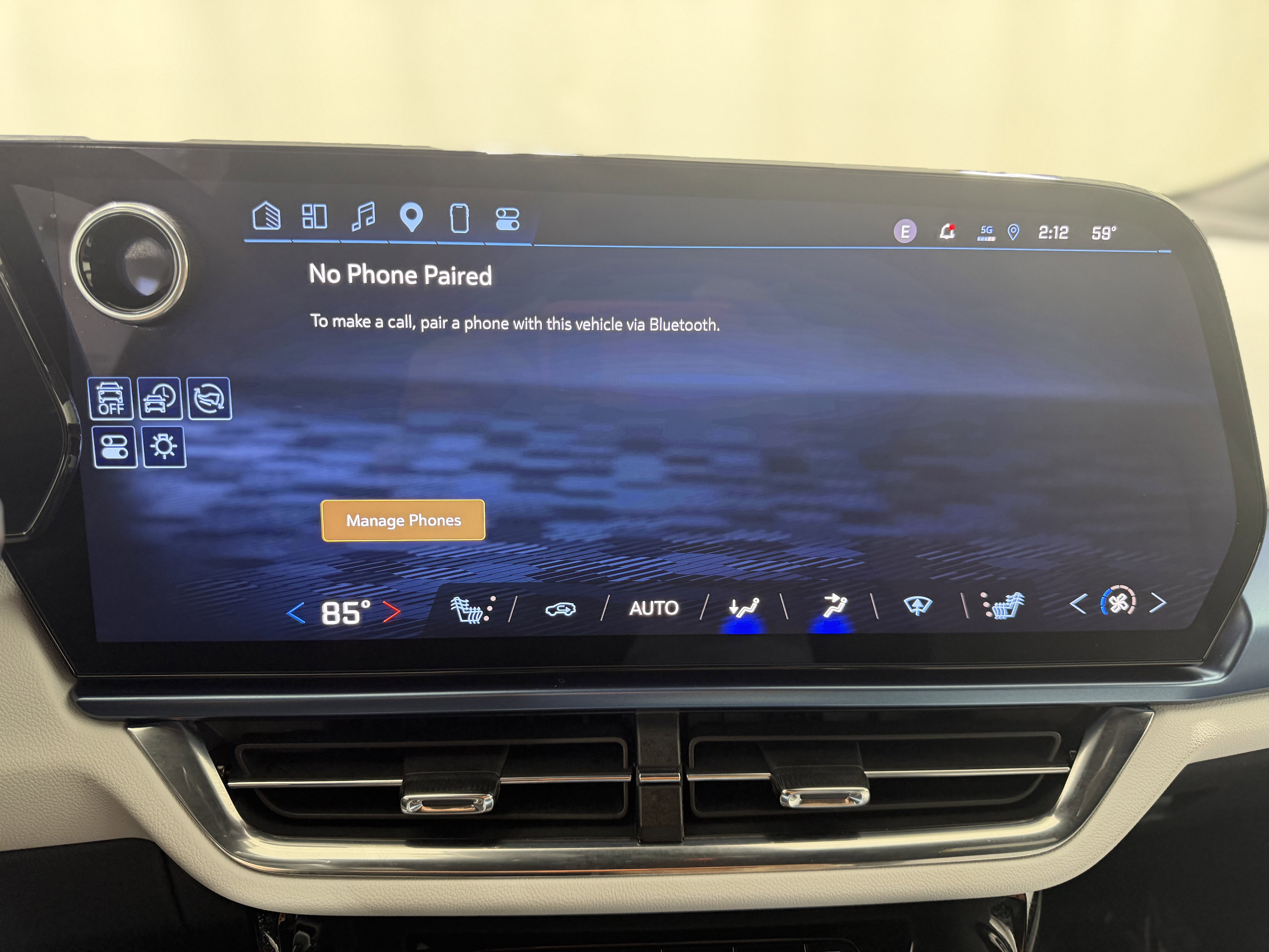 Used 2025 Chevrolet Equinox EV LT w/ Convenience Package AWD/4WD image 18