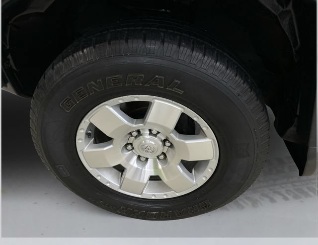 Used 2010 Toyota FJ Cruiser 4WD image 18