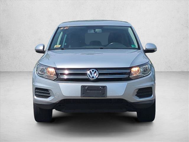 Used 2014 Volkswagen Tiguan SE FWD image 2