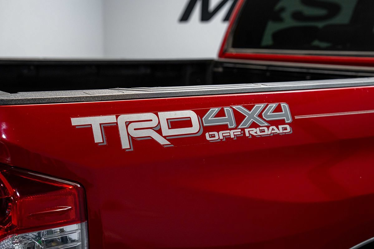 Used 2018 Toyota Tundra SR5 AWD/4WD image 14