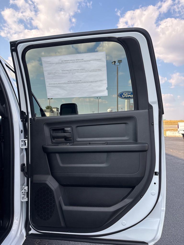 New 2026 RAM 3500 Tradesman w/ Chrome Appearance Group image 33