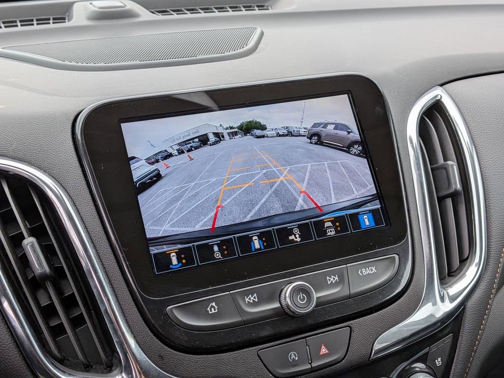 Used 2024 Chevrolet Equinox Premier FWD image 23