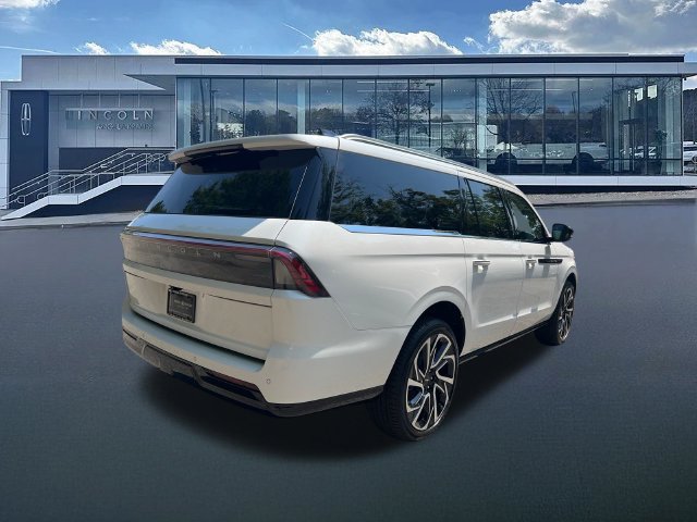 New 2027 Lincoln Navigator L Black Label AWD/4WD image 8