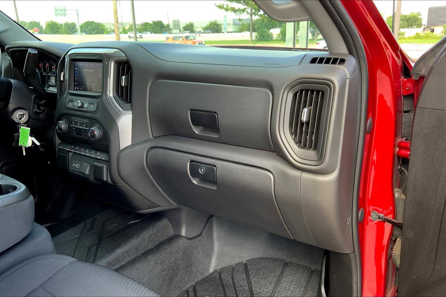 Used 2021 Chevrolet Silverado 1500 Custom RWD image 18