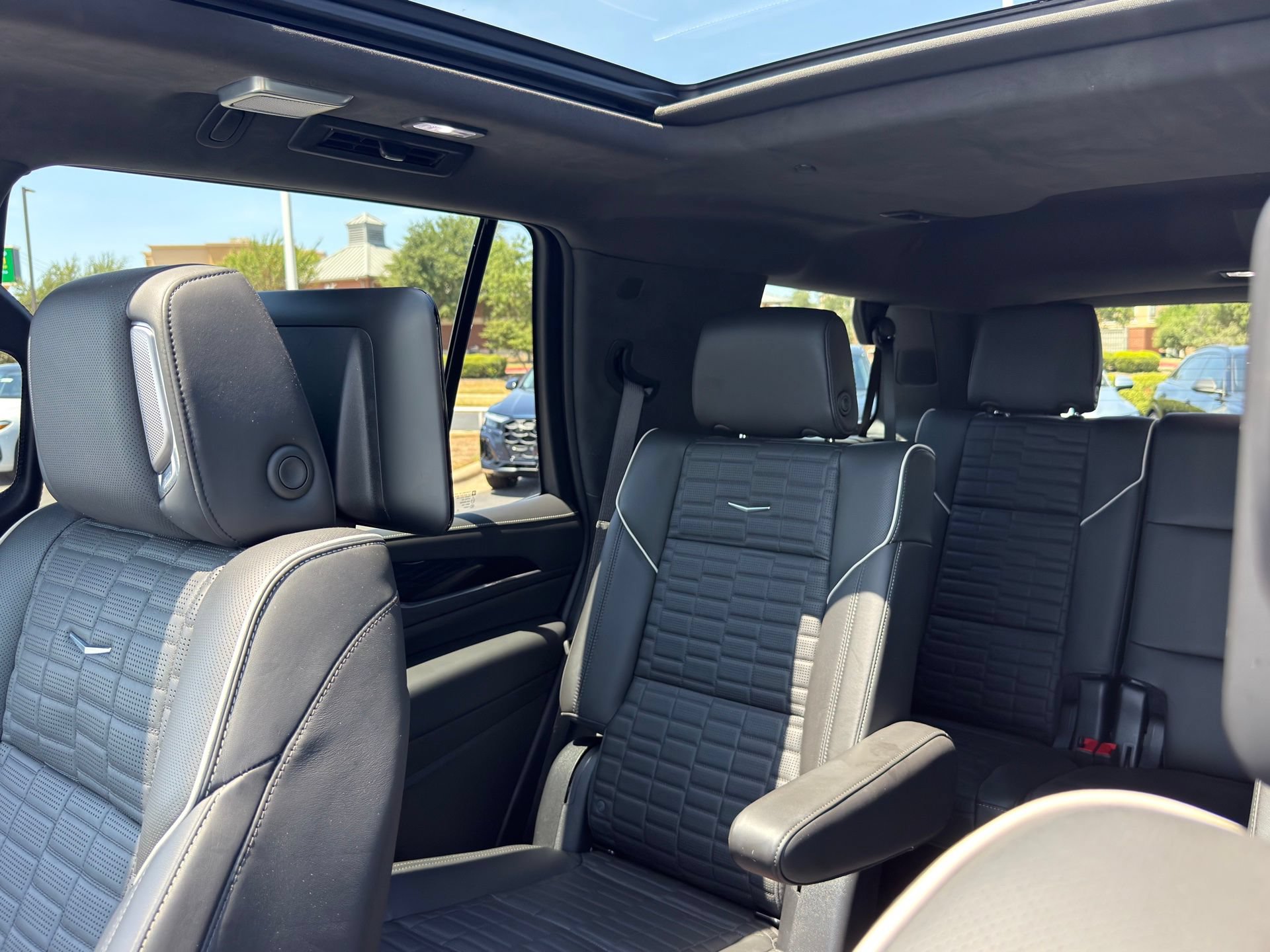 Used 2024 Cadillac Escalade V w/ LPO, Floor Liner Package AWD/4WD image 12
