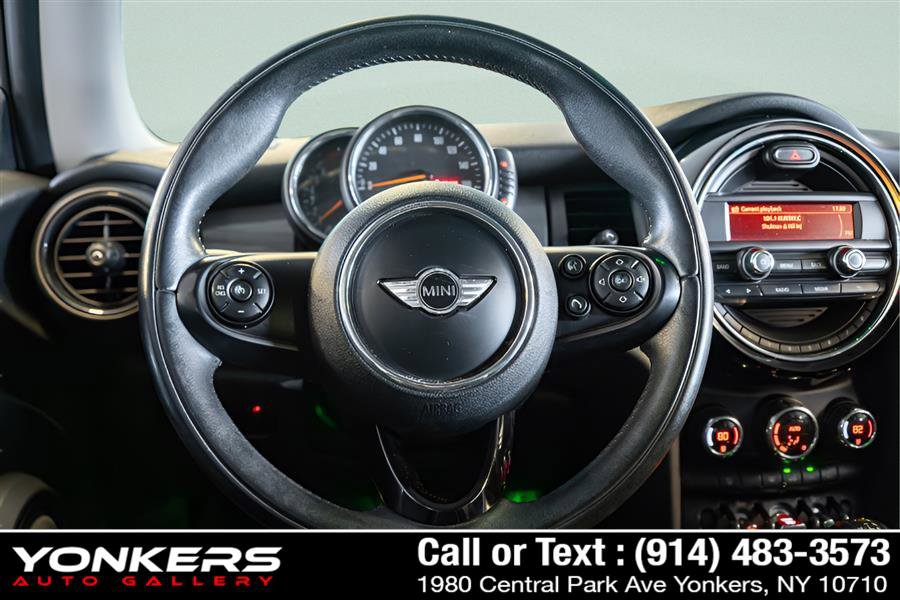 Used 2016 MINI Cooper 2-Door Hardtop FWD image 25