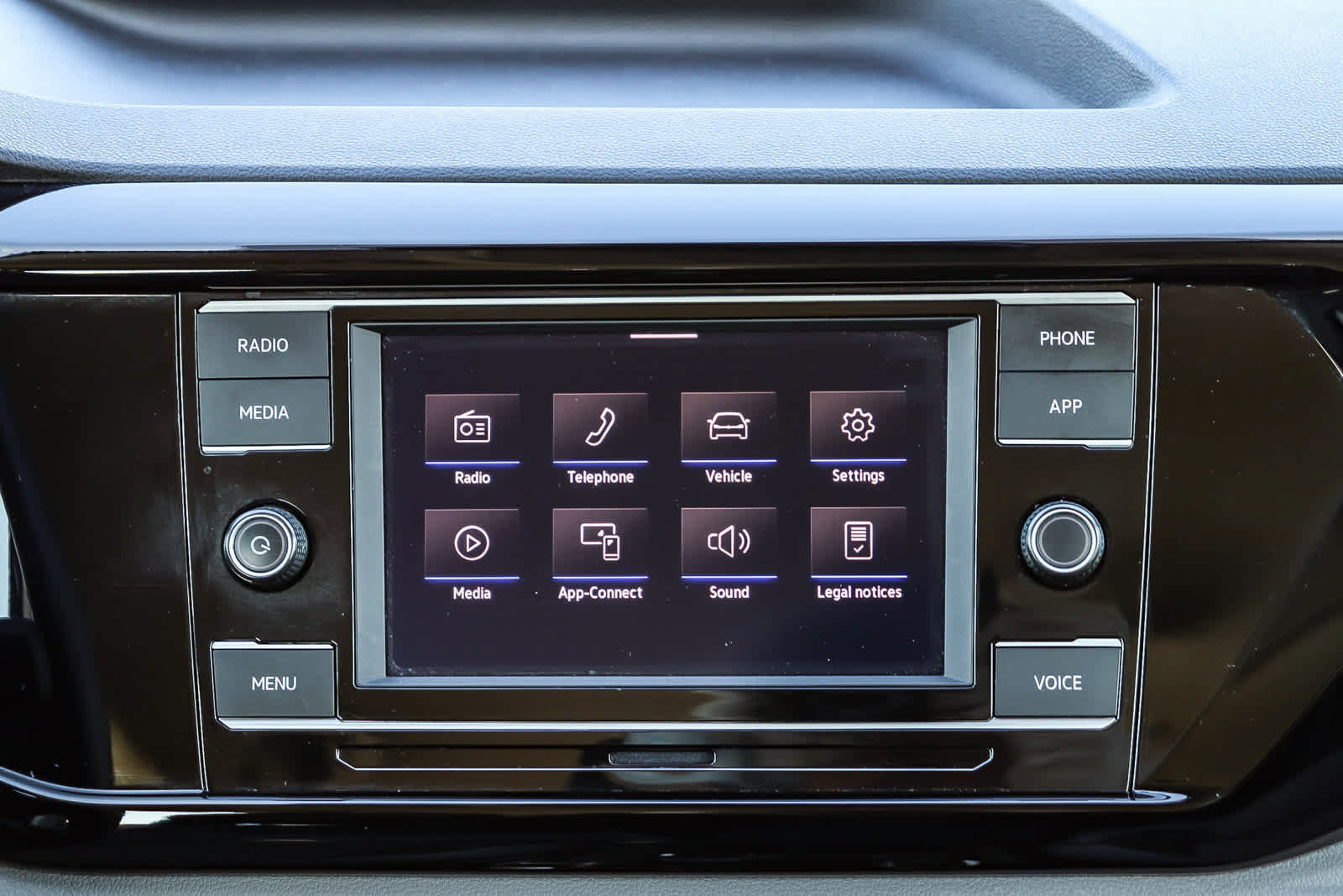 Used 2024 Volkswagen Taos S image 16