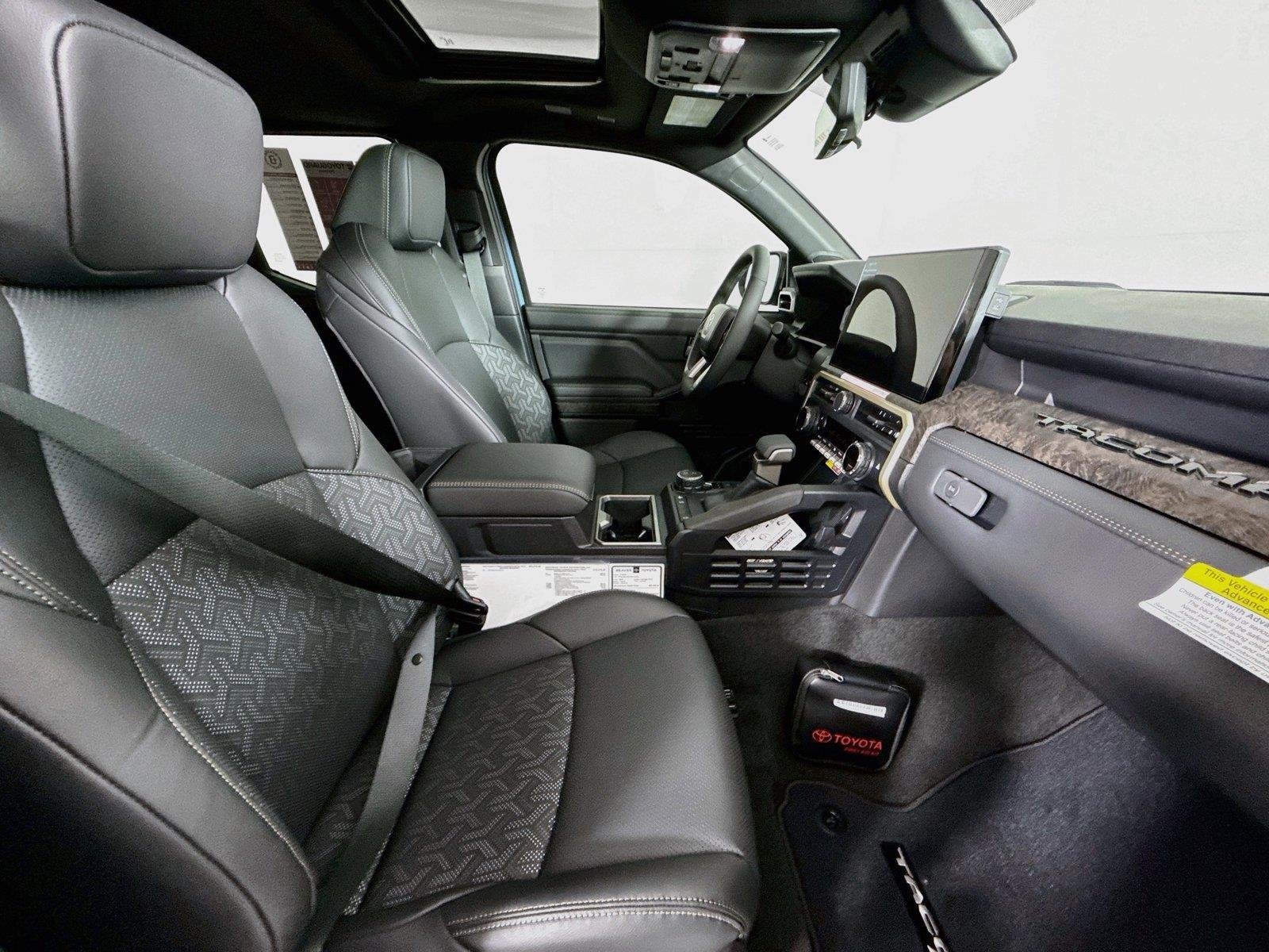 New 2026 Toyota Tacoma Limited AWD/4WD image 43