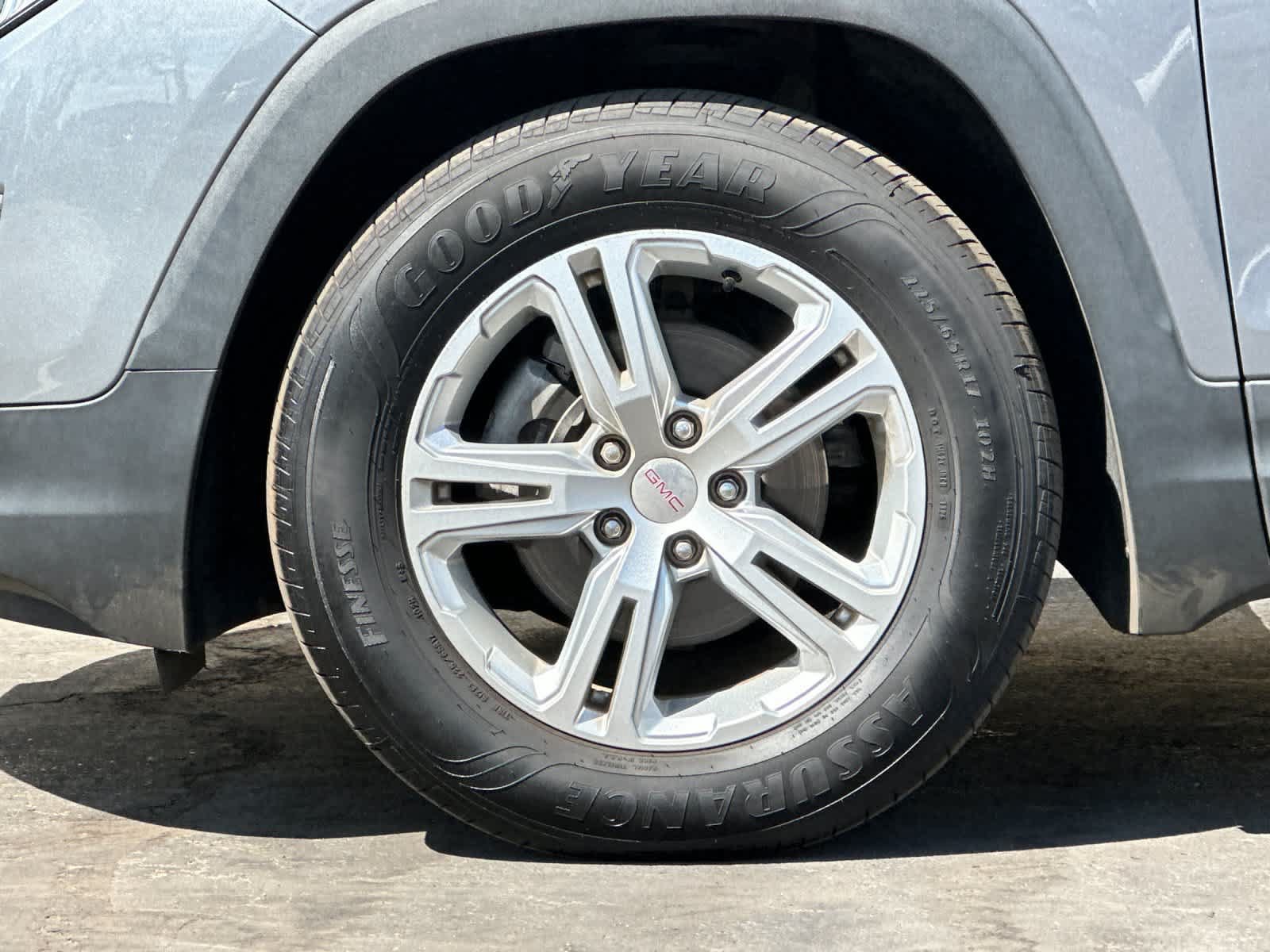 Used 2019 GMC Terrain SLE w/ Infotainment Package I FWD image 27