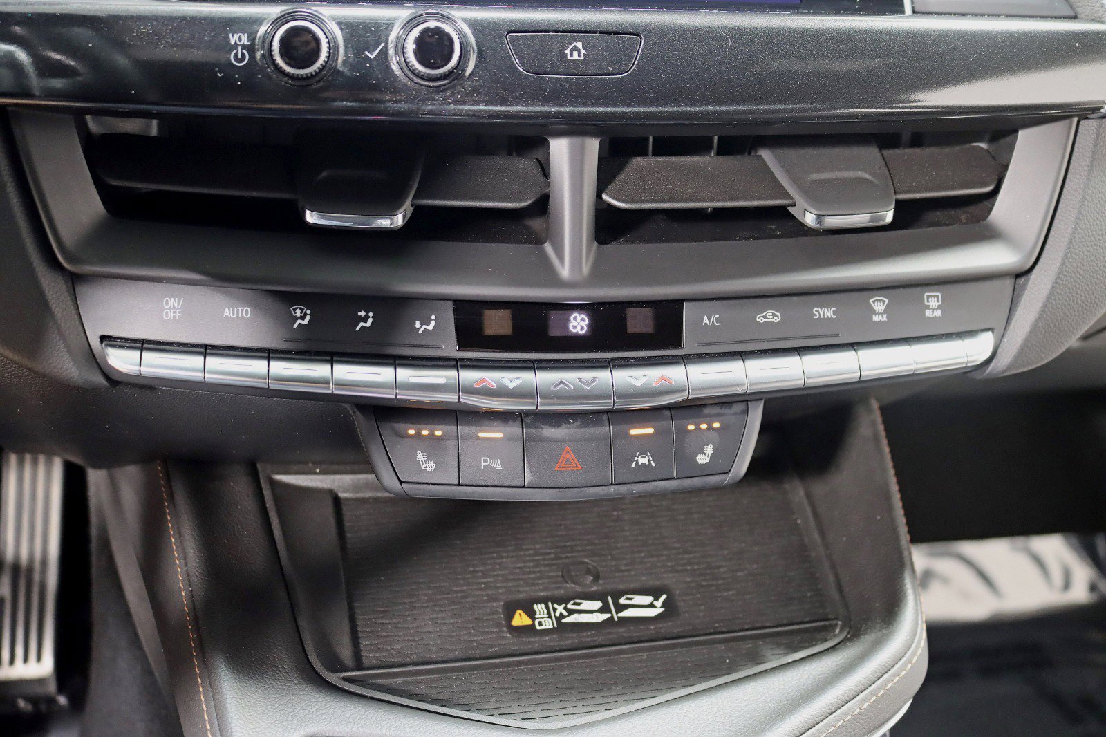 Used 2023 Cadillac CT4 Sport w/ Cold Weather Package image 21