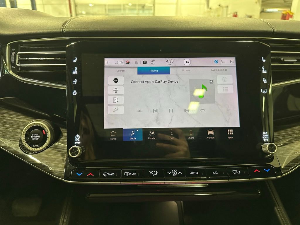 Used 2022 Jeep Wagoneer Series III w/ Premium Group I image 21