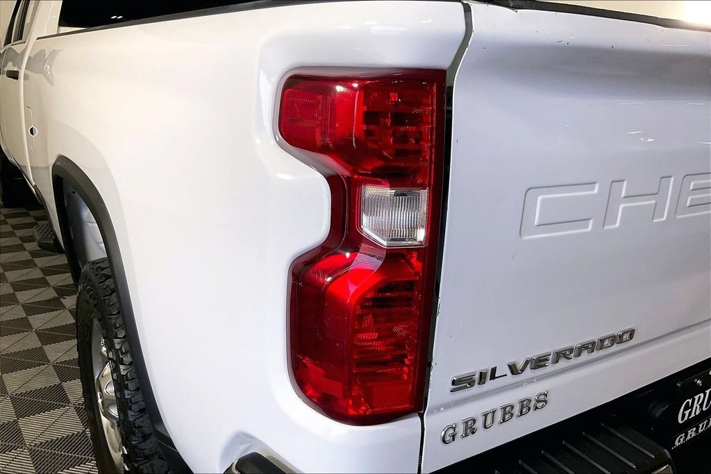 Used 2024 Chevrolet Silverado 2500 W/T w/ WT Convenience Package AWD/4WD image 34