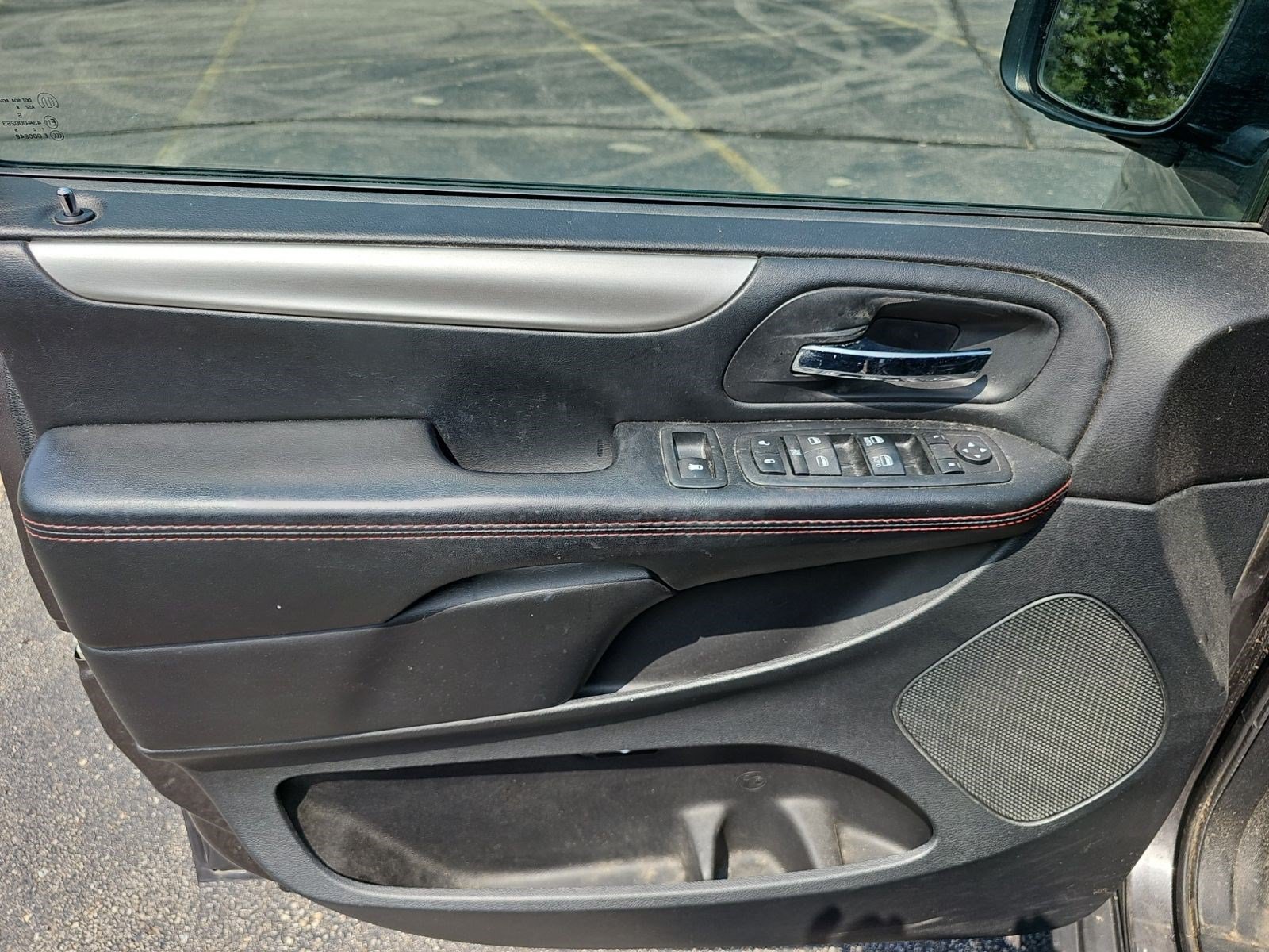 Used 2019 Dodge Grand Caravan GT FWD image 18
