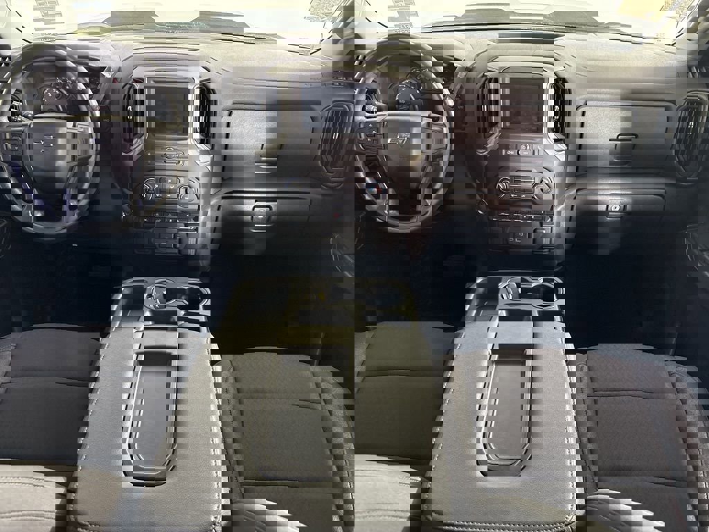 Used 2024 Chevrolet Silverado 1500 Custom Trail Boss w/ LPO, Dark Essentials Package image 15