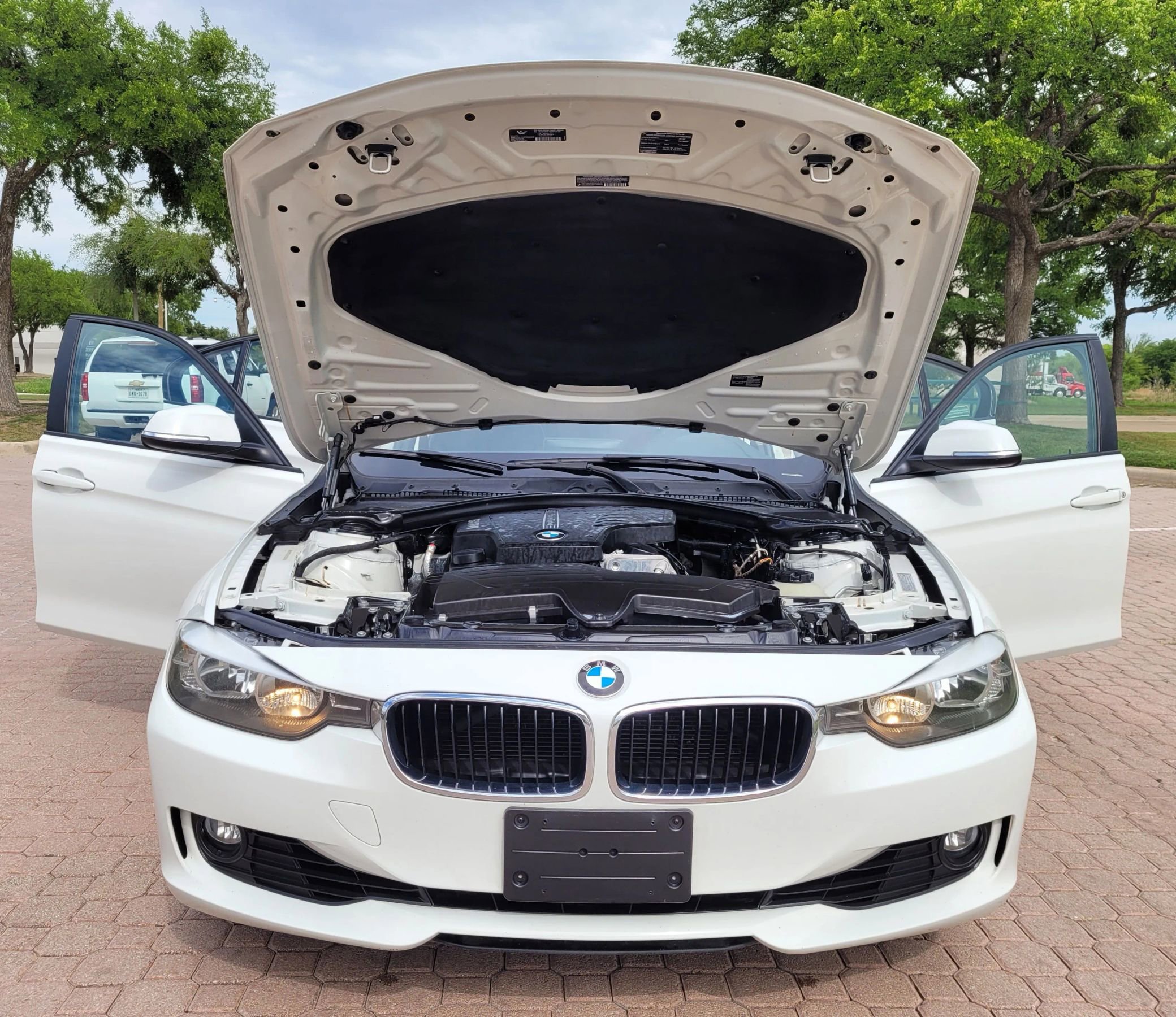 Used 2014 BMW 328i Sedan RWD image 11